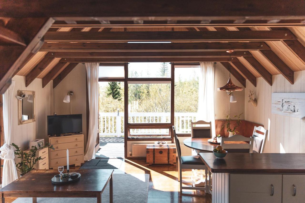 Bjoerk - A Cozy Hilltop Cottage - Great Location! Blaskogabyggd Exterior foto